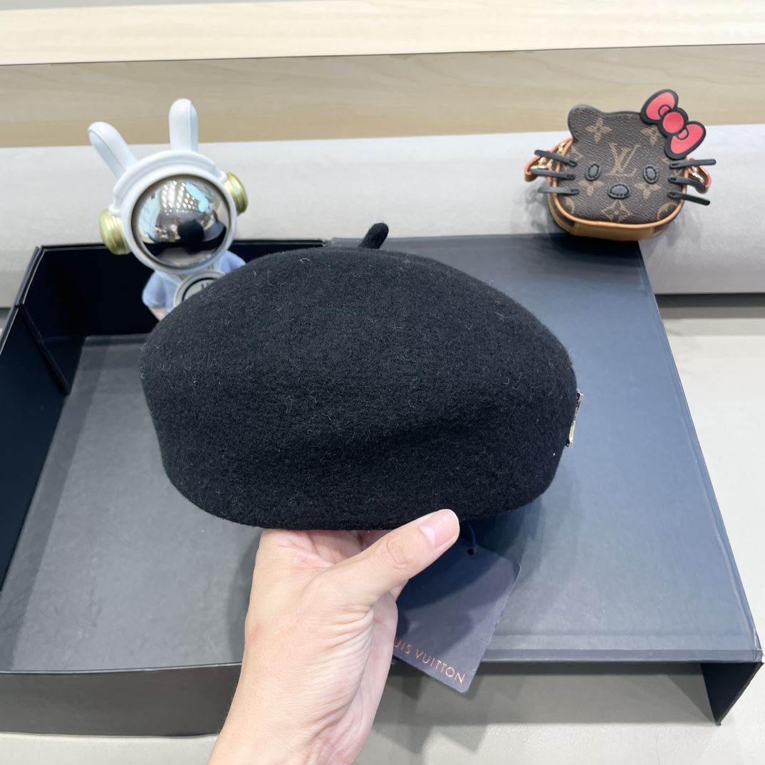 Louis Vuitton Caps